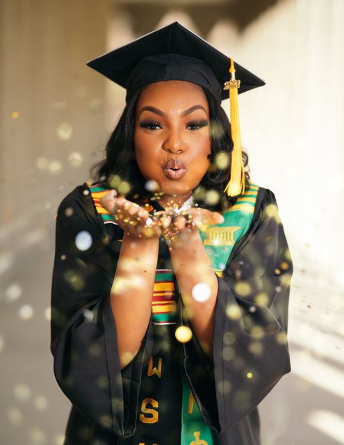 Senior graduation portrait on campus — Detroit, MI (63)