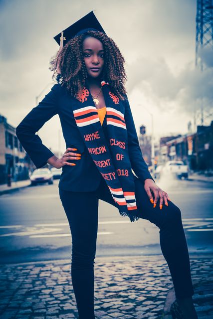 University graduation photo session in Detroit — Manny Adeniji Photos (7)