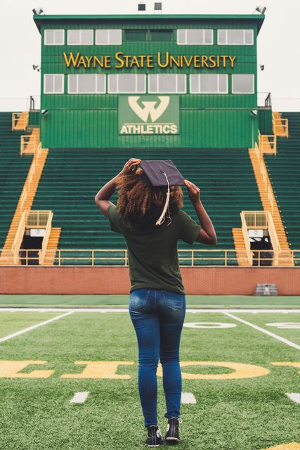 Detroit graduation photography — cap and gown portraits by Manny Adeniji (11)