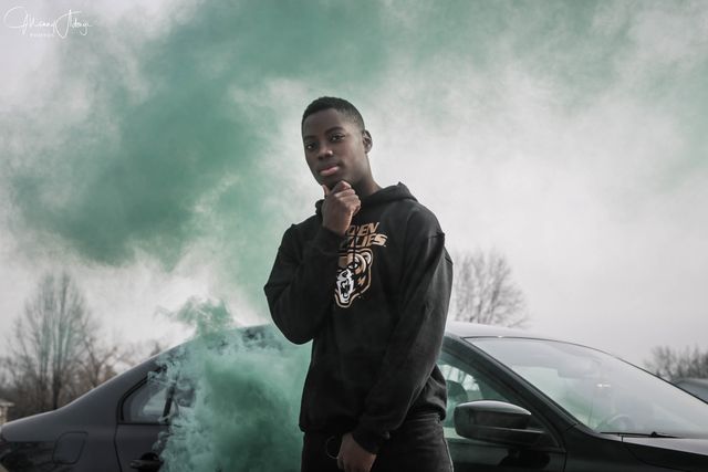 University graduation photo session in Detroit — Manny Adeniji Photos (27)