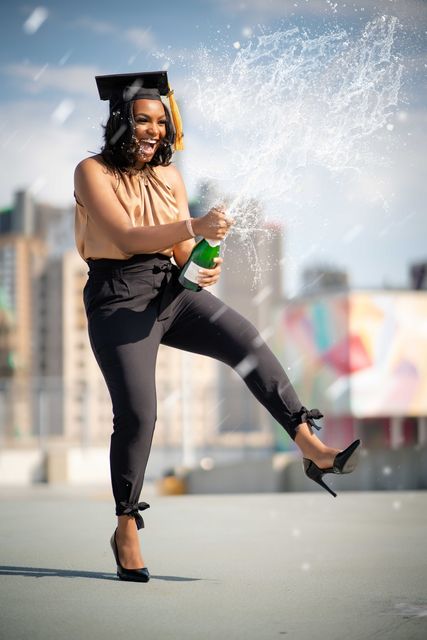 Graduation cap and gown photograph — Detroit graduation photographer (64)