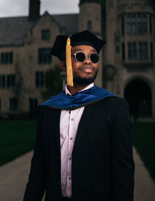 Graduation cap and gown photograph — Detroit graduation photographer (34)