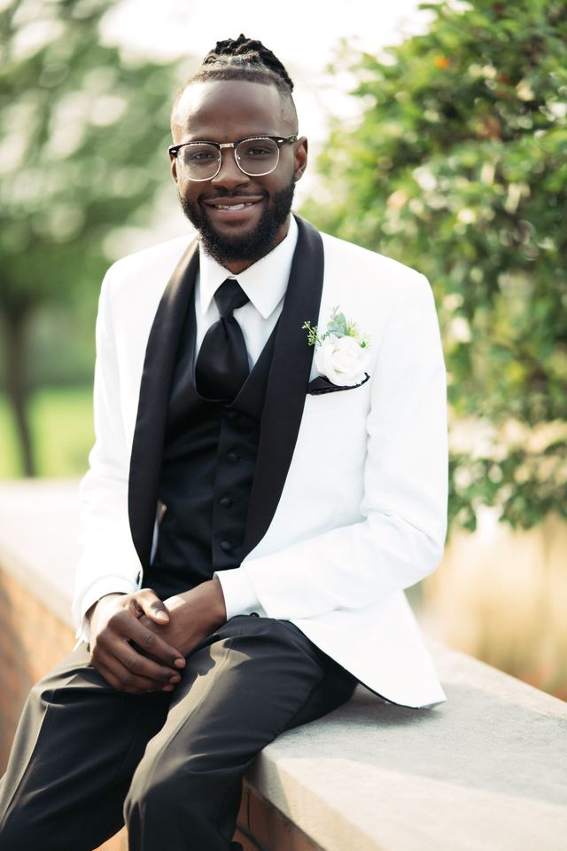 Detroit wedding day photograph — Manny Adeniji Photos (13)