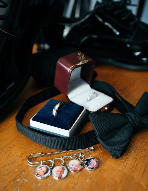 Michigan wedding photographer Manny Adeniji — bride and groom portrait (17)