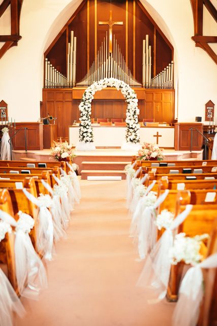 Engagement and wedding photography in Detroit — natural storytelling (9)