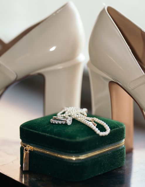 Anniversary and vow renewal photography — Detroit, MI (25)